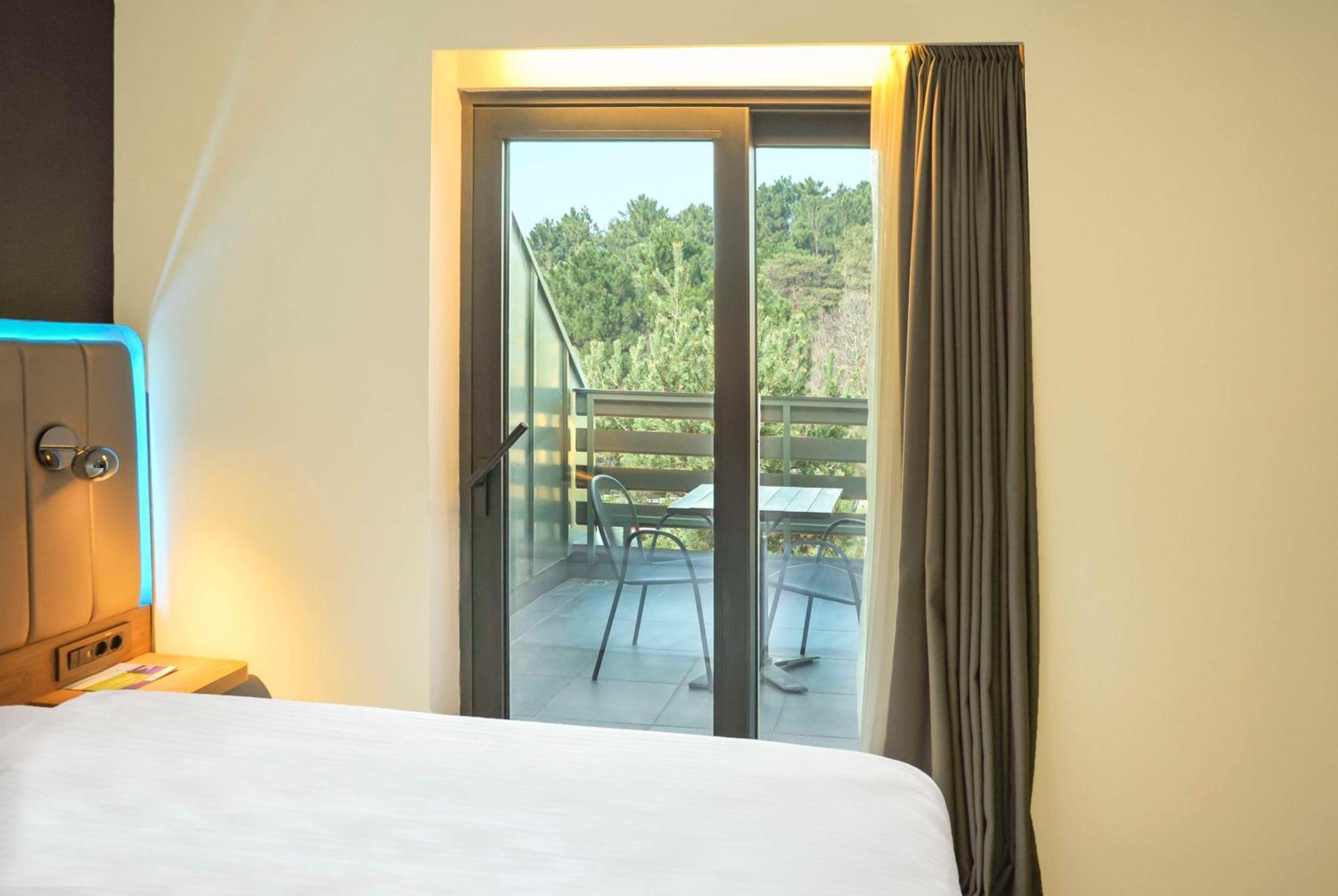 Park Inn By Radisson Istanbul Airport Odayeri Exterior photo