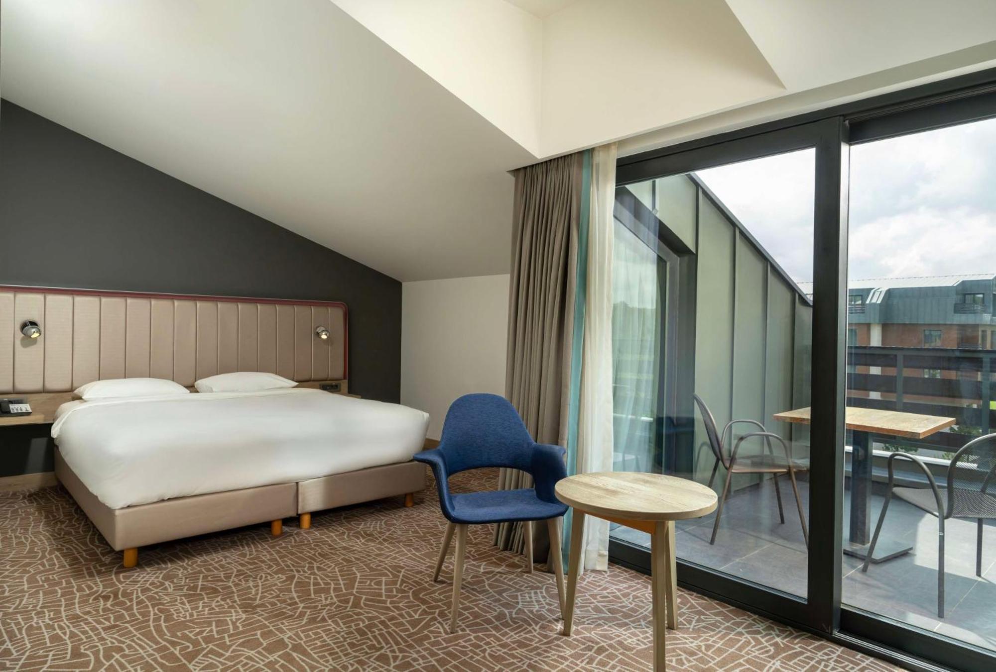 Park Inn By Radisson Istanbul Airport Odayeri Exterior photo