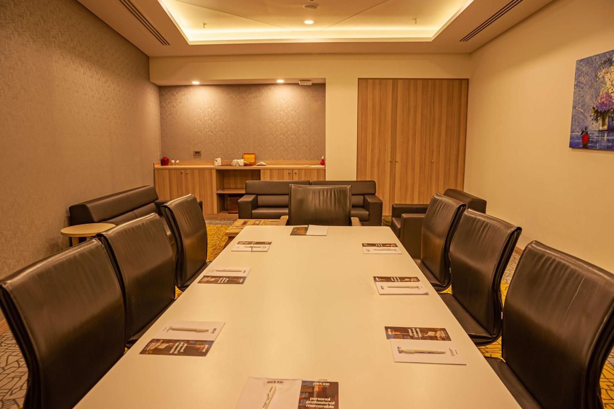 Park Inn By Radisson Istanbul Airport Odayeri Exterior photo